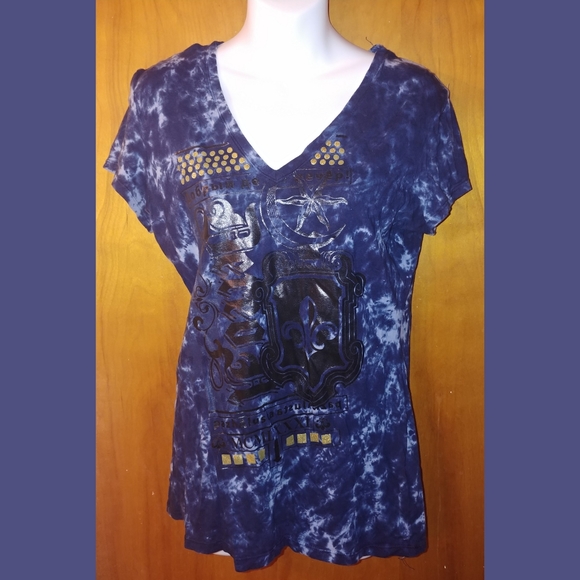 Dereon Tops - 🔥Dereon Jeans Beyonce tie dye acid wash blue gold fitted shirt